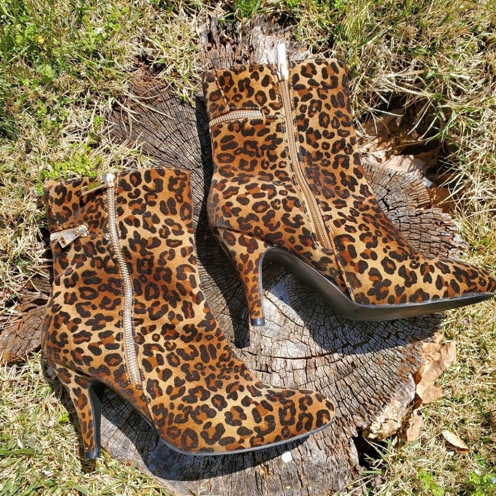 Lightly Worn, Animal Print